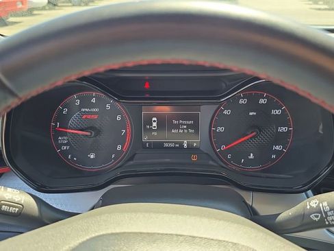 Used 2024 Chevrolet Trax RS FWD image 11