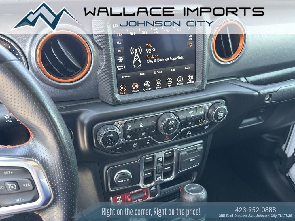 Used 2022 Jeep Gladiator Mojave w/ Cold Weather Group AWD/4WD image 23