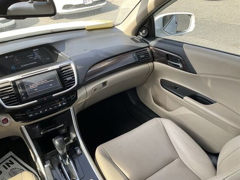 Used 2016 Honda Accord EX-L image 18