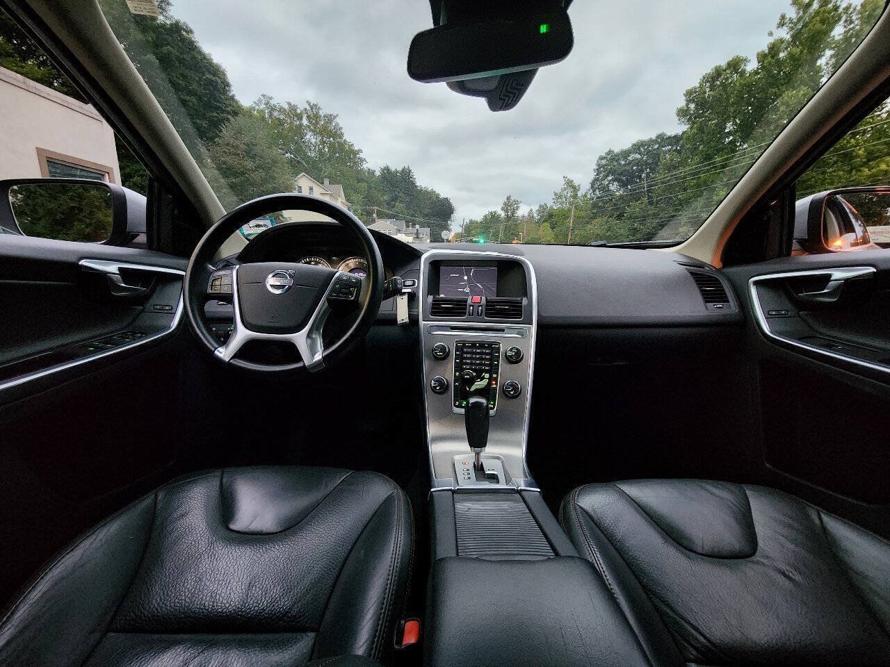 Used 2012 Volvo XC60 T6 AWD/4WD image 12