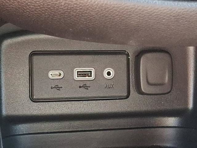Used 2023 Chevrolet Equinox RS AWD/4WD image 26