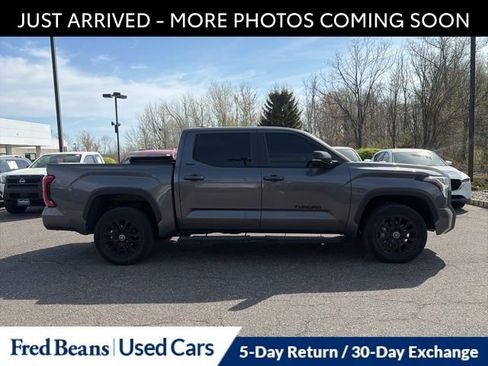 Used 2024 Toyota Tundra Limited image 9