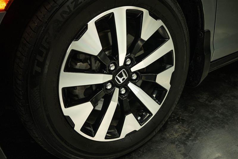 Used 2025 Honda Odyssey EX-L image 3