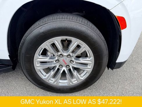 Used 2023 GMC Yukon XL SLT AWD/4WD image 32