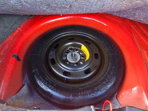 Used 2000 Ford Mustang Convertible RWD image 21