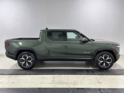 Used 2022 Rivian R1T Adventure image 6