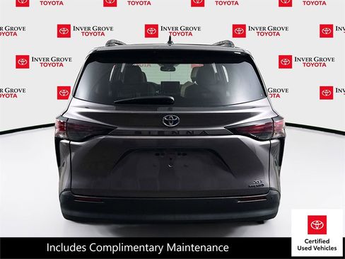 Certified 2024 Toyota Sienna XLE FWD image 6