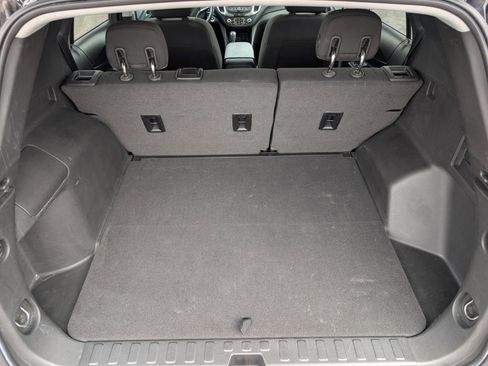 Used 2020 Chevrolet Equinox LT FWD image 14