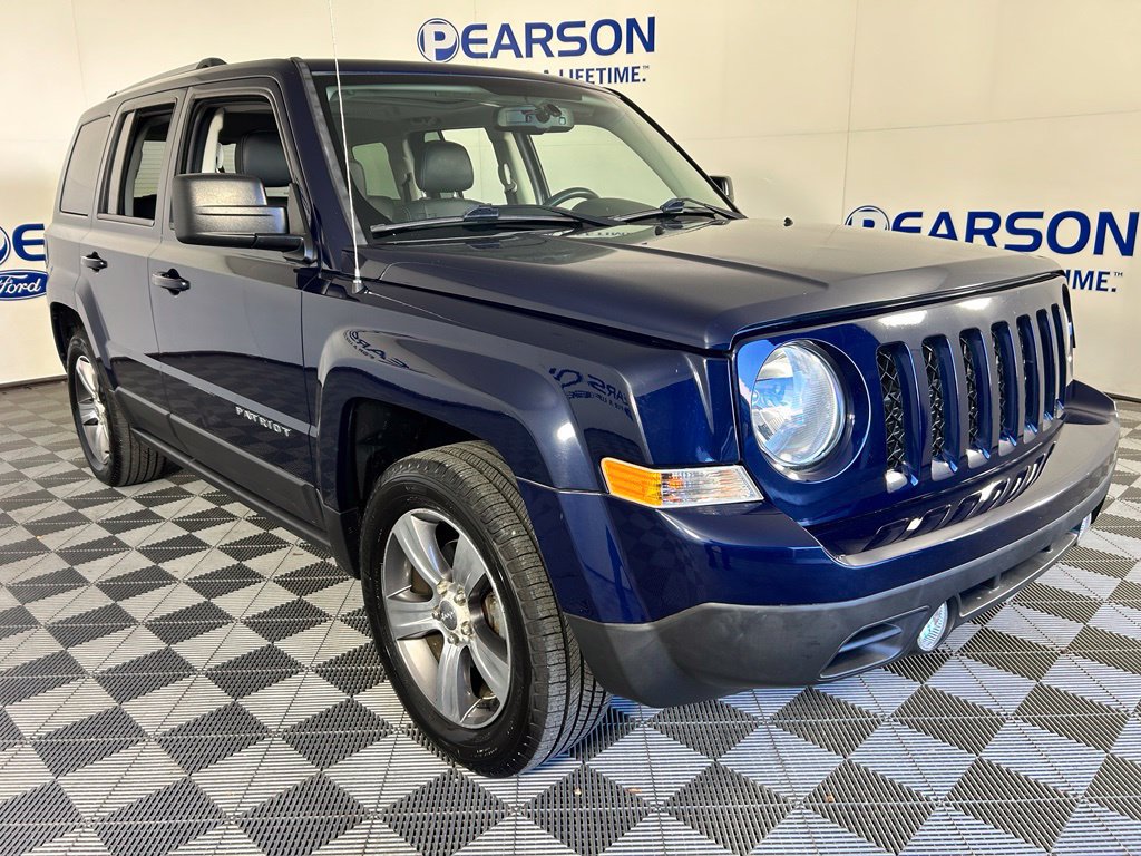 Used 2016 Jeep Patriot High Altitude FWD image 3
