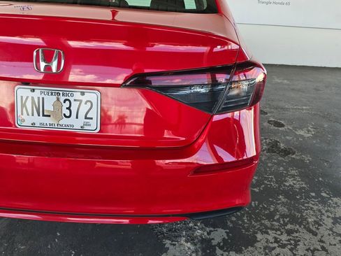 Used 2025 Honda Civic LX image 31