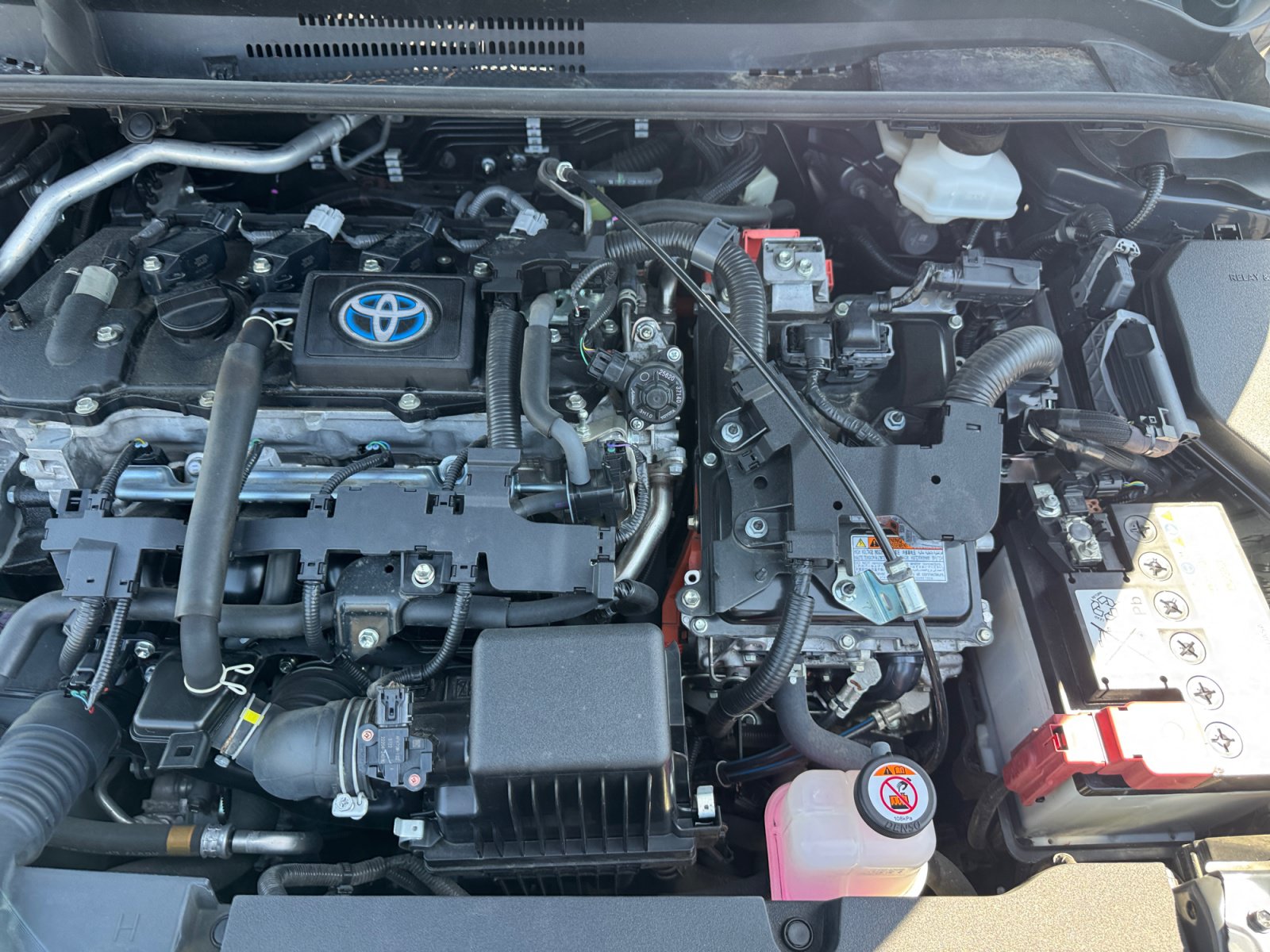 Used 2024 Toyota Corolla LE FWD image 20