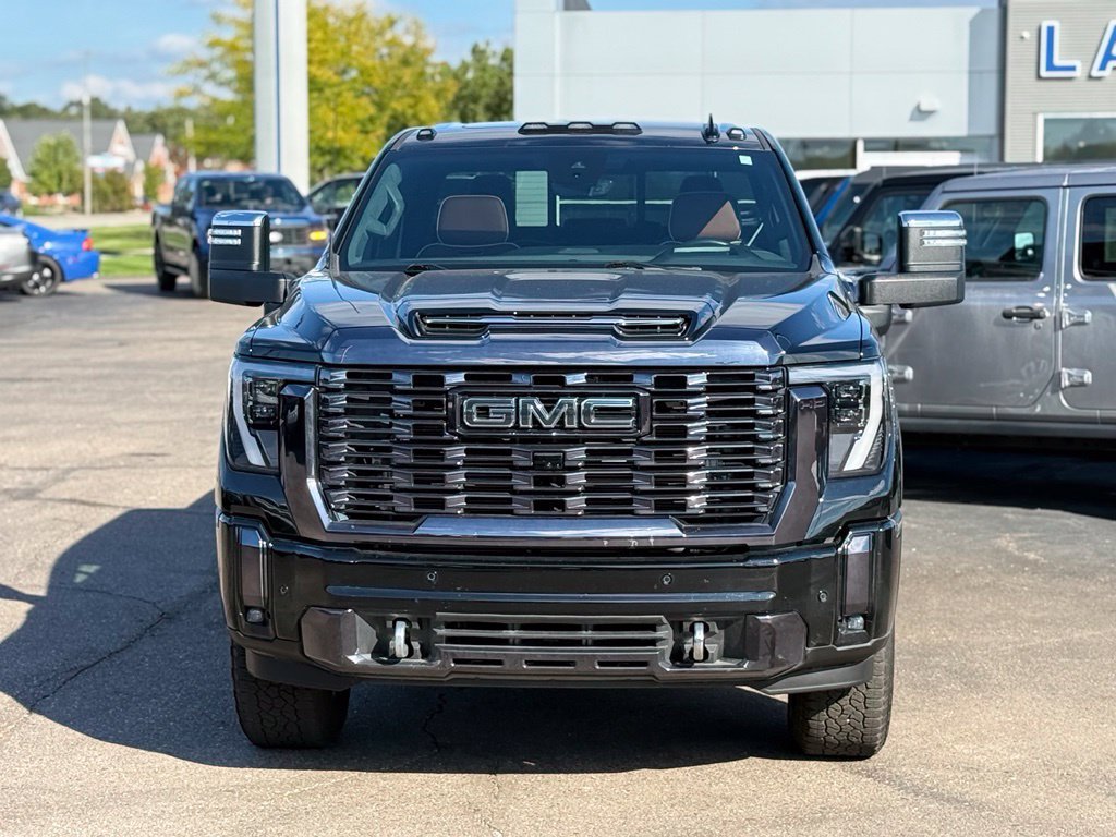 Used 2024 GMC Sierra 2500 Denali Ultimate AWD/4WD image 35