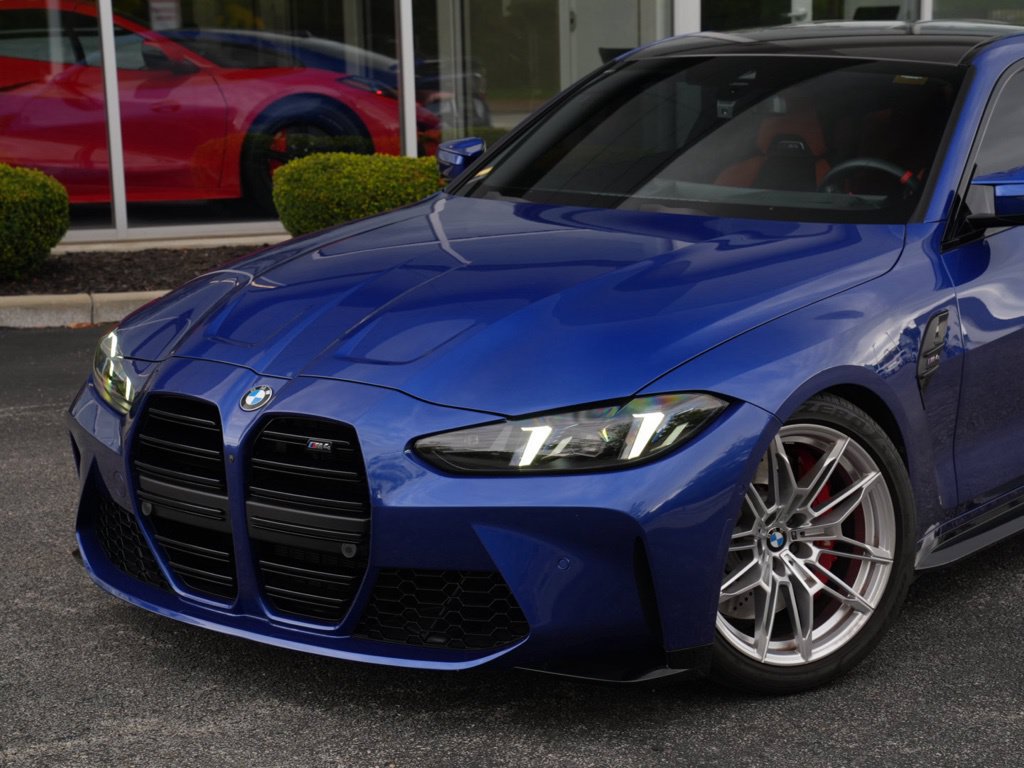 Used 2025 BMW M4 Coupe w/ Executive Package RWD image 2