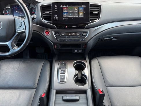 Used 2022 Honda Pilot Black Edition image 28