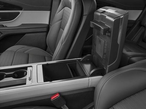 New 2026 Lincoln Nautilus Black Label AWD/4WD image 10