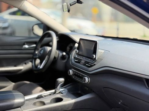 Used 2020 Nissan Altima 2.5 S image 21