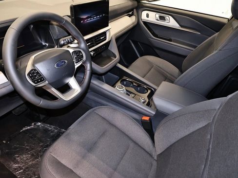 New 2026 Ford Explorer Active image 26