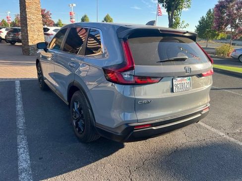 Used 2023 Honda CR-V LX image 13