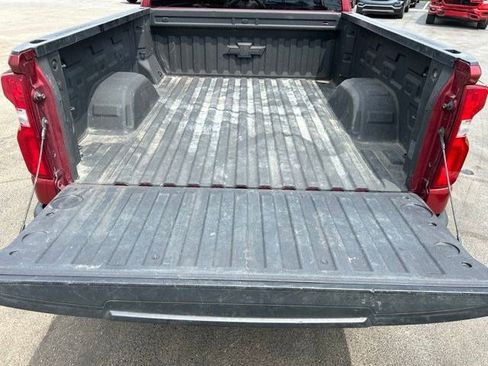 Used 2020 Chevrolet Silverado 1500 Custom w/ Custom Value Package AWD/4WD image 24