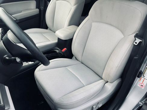 Used 2016 Subaru Forester 2.5i Premium w/ Popular Package #2 image 14