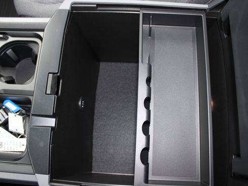 New 2026 Ford F250 XLT w/ XLT Premium Package image 19