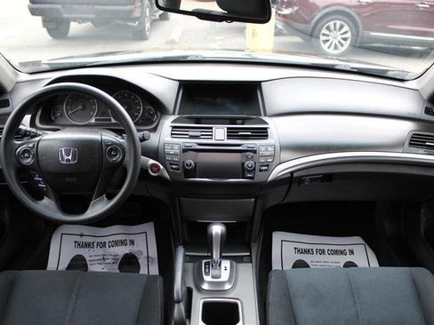 Used 2014 Honda Crosstour EX image 14