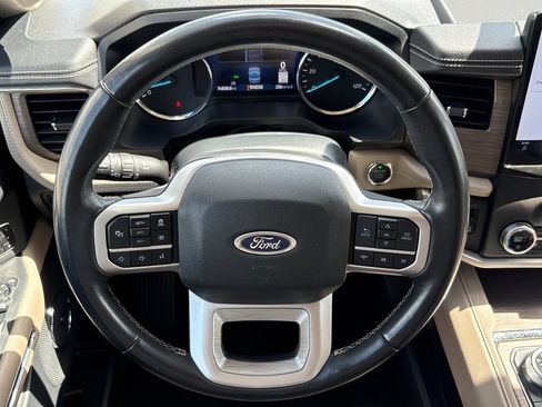 Used 2024 Ford Expedition Max Limited RWD image 17