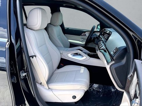 Certified 2025 Mercedes-Benz GLE 450e 4MATIC image 9
