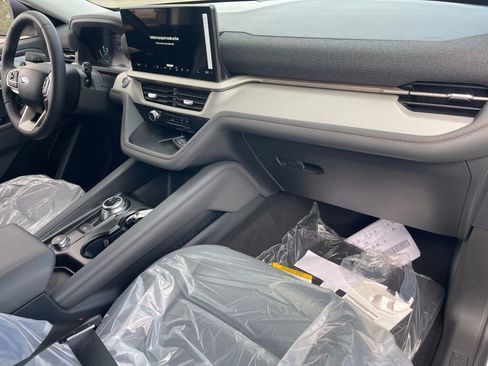 New 2026 Ford Explorer Active w/ Active Comfort Package image 15