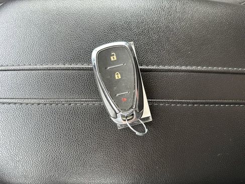 Used 2022 Chevrolet Blazer LT AWD/4WD image 17