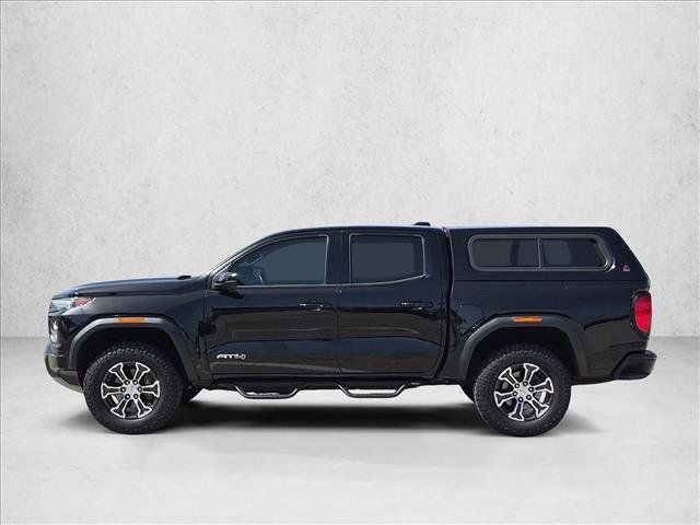 Used 2023 GMC Canyon AT4 w/ AT4 Premium Package AWD/4WD image 8