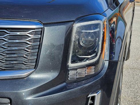 Used 2020 Kia Telluride EX image 11