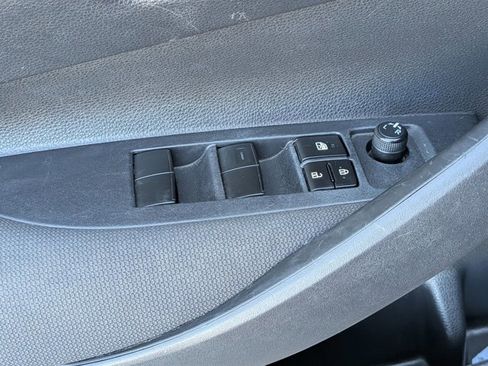 Used 2024 Toyota Corolla LE image 11