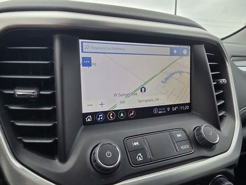 Used 2023 GMC Acadia SLT w/ Elevation Edition image 14