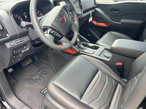 New 2027 Nissan Frontier PRO-4X w/ Pro Premium Package AWD/4WD image 16