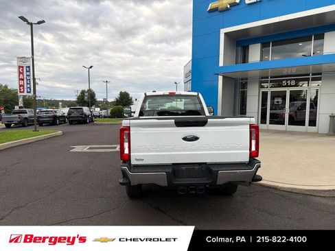 Used 2023 Ford F250 XL w/ Snow Plow/Camper Package AWD/4WD image 5