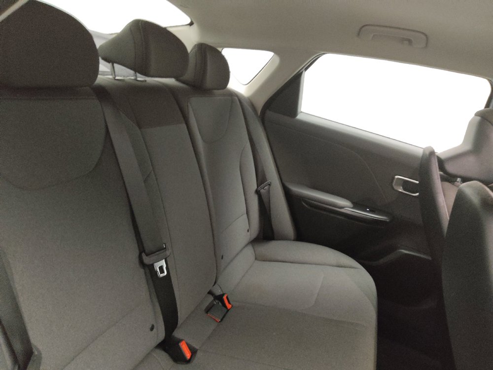 Used 2025 Kia K4 FWD image 19