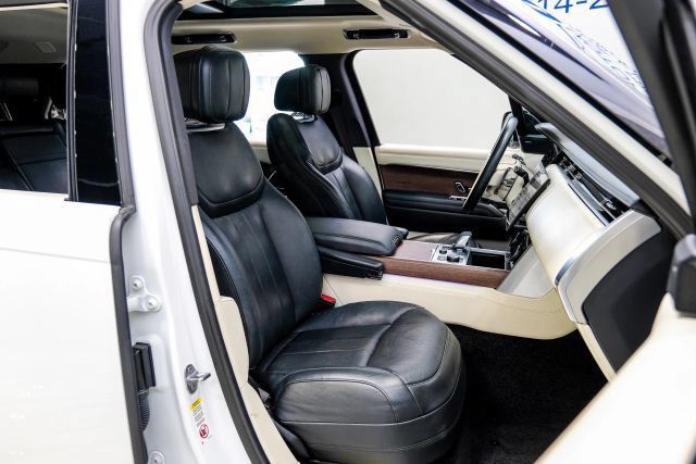 Used 2023 Land Rover Range Rover SE AWD/4WD image 44