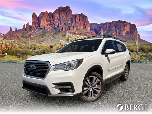 Used 2022 Subaru Ascent Limited w/ Technology Package AWD/4WD image 2