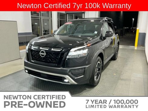 Used 2023 Nissan Pathfinder Rock Creek AWD/4WD image 3