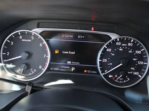 Used 2022 Nissan Rogue SL FWD image 21