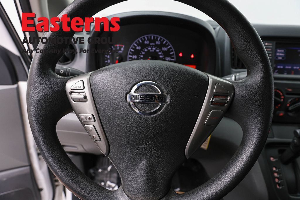 Used 2021 Nissan NV200 SV FWD image 12