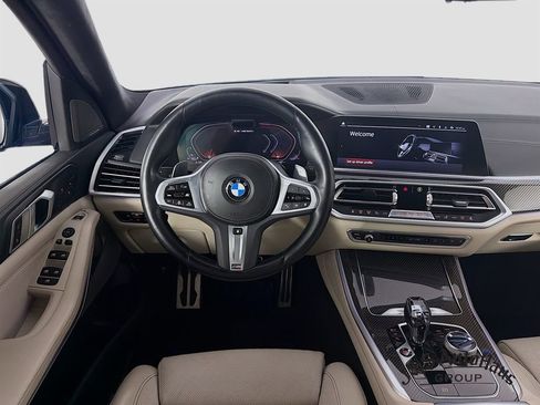 Used 2022 BMW X5 M50i w/ Executive Package image 29