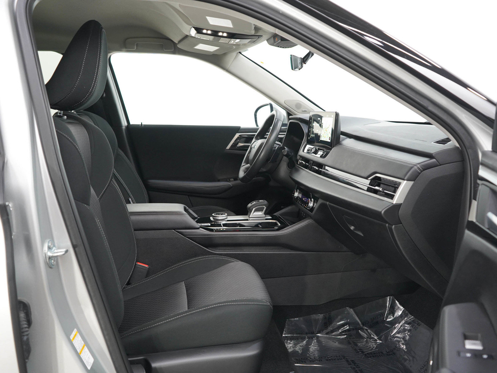 Used 2025 Mitsubishi Outlander ES AWD/4WD image 11