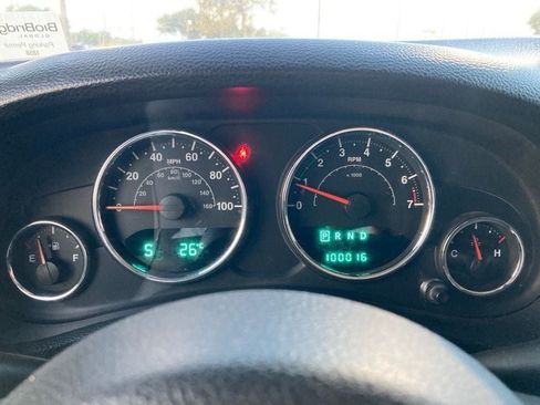 Used 2013 Jeep Wrangler Unlimited Sport AWD/4WD image 15