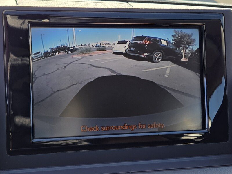 Used 2013 Lexus CT 200h w/ Premium Pkg w/Navigation FWD image 21