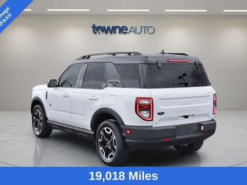 Used 2023 Ford Bronco Sport Outer Banks AWD/4WD image 3