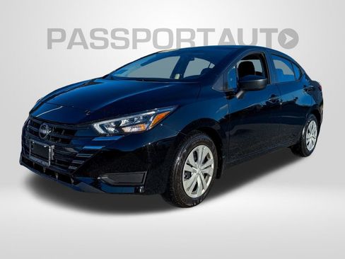 Certified 2025 Nissan Versa S w/ Trunk Package image 2