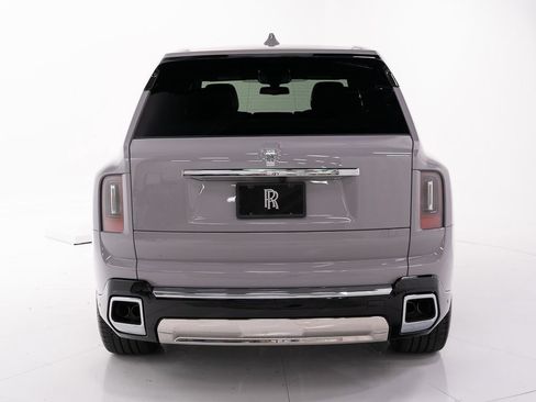 New 2026 Rolls-Royce Cullinan AWD/4WD image 4