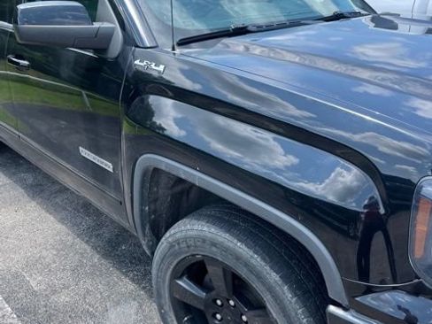 Used 2017 GMC Sierra 1500 4x4 Double Cab w/ Elevation Edition image 7